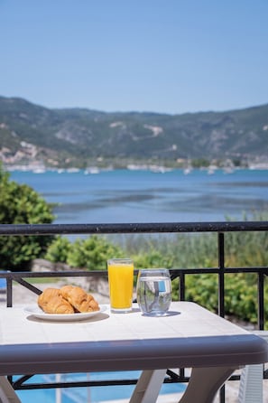 Apartment, 2 Bedrooms, Sea View | View from room