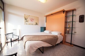 Basic Apartment, Patio, Garden View | 1 bedroom - Villaggio dei Fiori - App. Primula (Sirmione)