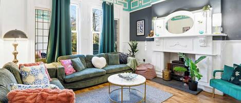 TV, fireplace, offices