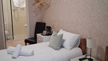 Tomannsrom – standard | Strykejern/-brett og wi-fi (inkludert)