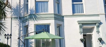 The Barbican Hotel