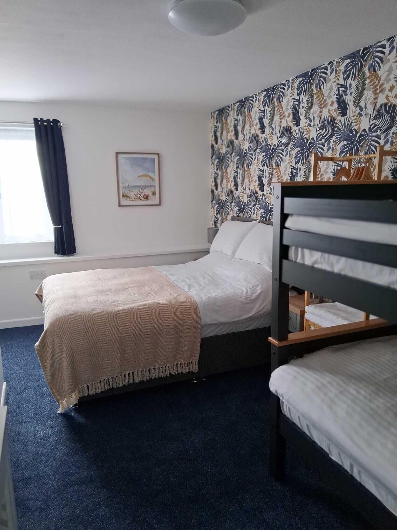 Family Quadruple Room | Iron/ironing board, free WiFi