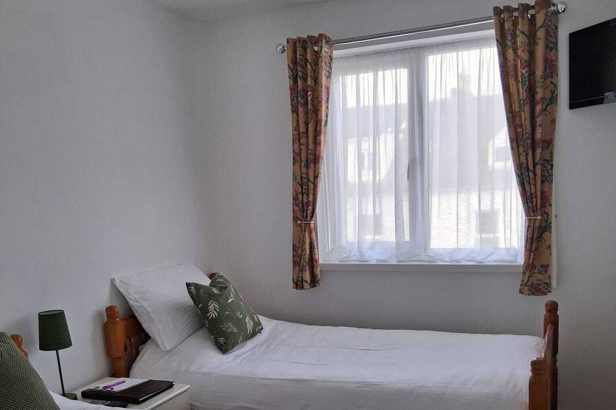 Basic-Zweibettzimmer