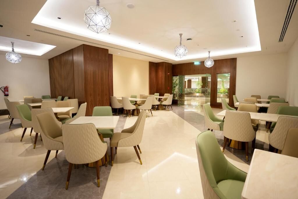 Foto - Peninsula Worth Hotel