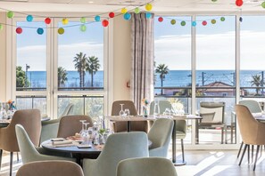 Daily continental breakfast (EUR 8 per person) - Zenao Appart'hôtels Villeneuve Loubet (Villeneuve-Loubet)