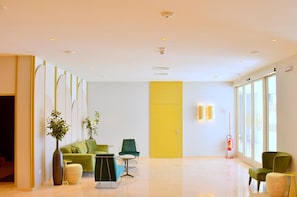 Apartment, 2 Bedrooms, Terrace | Interior