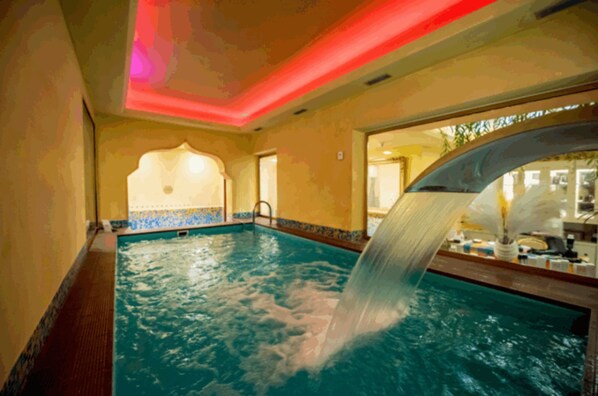 Appartement, 2 chambres, terrasse | Piscine | Piscine extérieure