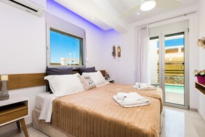 3 bedrooms, in-room safe, desk, iron/ironing board - Villa Eeanthe, Exclusive Villa with Private Beach Facilities (rethymno)