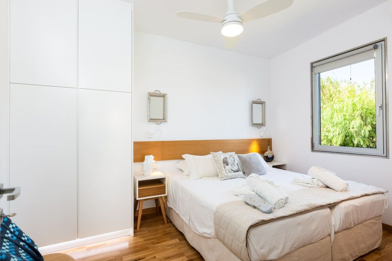 Desk, iron/ironing board, travel crib, WiFi (free)