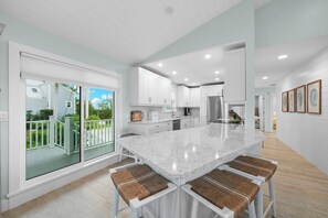 Fridge, microwave, oven, stovetop - Sancroft: Stunning Pool Home w Direct Water Access (Sanibel)