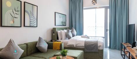 Standard Studio, Balcony, City View | In-room safe, iron/ironing board, free WiFi