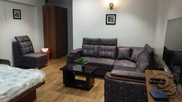 Superior Room | Rollaway beds, free WiFi, bed sheets