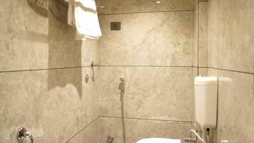 Toallas, jabón, shampoo