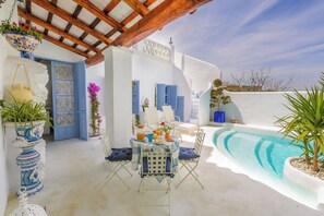 House, 4 Bedrooms, Smoking, Private Pool | Pool | Outdoor pool