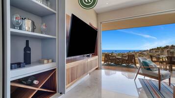 Apartment, Accessible | 3 bedrooms, Internet