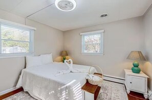 2 Schlafzimmer, Bügeleisen/Bügelbrett, kostenloses WLAN, Bettwäsche