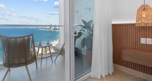 Apartment, Accessible - Luxury Oceanfront Studio - Beach - Pools - Gym (Puerto Vallarta)