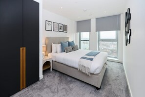 Apartment | 3 bedrooms - The Southwark Heights -modern 3-bedroom Flat With City Views (London)