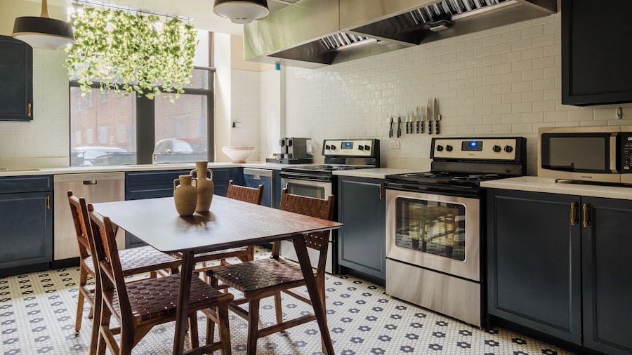 FOUND Hotel Chicago River North