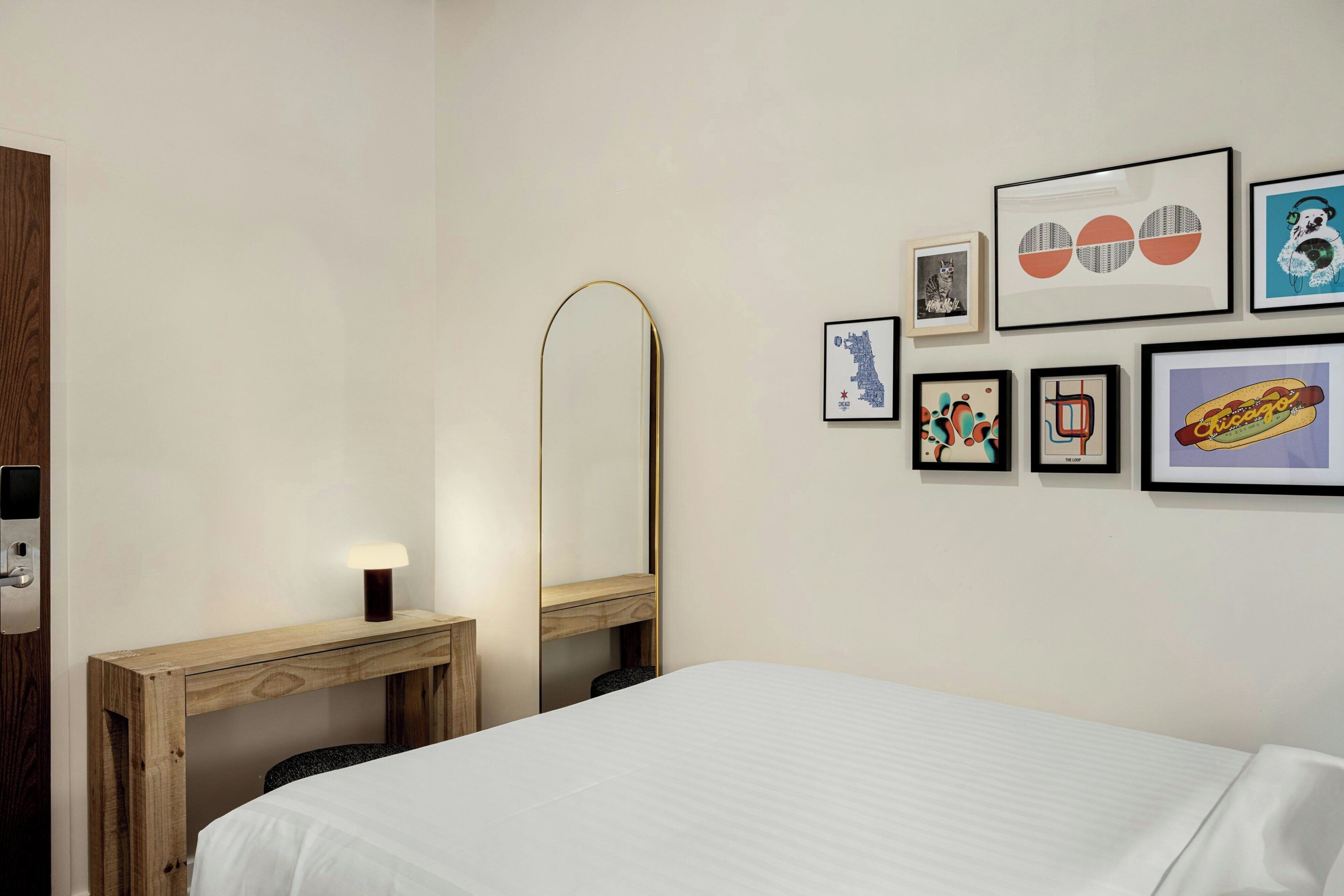 Studio, 1 Double Bed | Desk, laptop workspace, blackout drapes, WiFi (free)