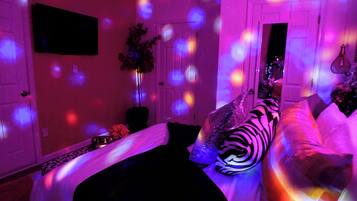 4 Schlafzimmer, Bügeleisen/Bügelbrett, Bettwäsche