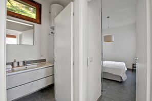 Departamento familiar, varias habitaciones (Casa dei Nonni Tremosine 1) | 2 habitaciones, wifi gratis y ropa de cama 
