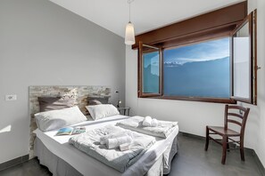 Departamento familiar, 2 habitaciones, microondas (Casa Dei Nonni Tremosine 2) | 2 habitaciones, wifi gratis y ropa de cama 