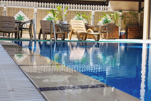 Outdoor pool - Anna Queen Hotel (Alanya)