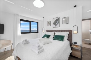 4 多间卧室、熨斗/熨衣板、免费 WiFi、床单