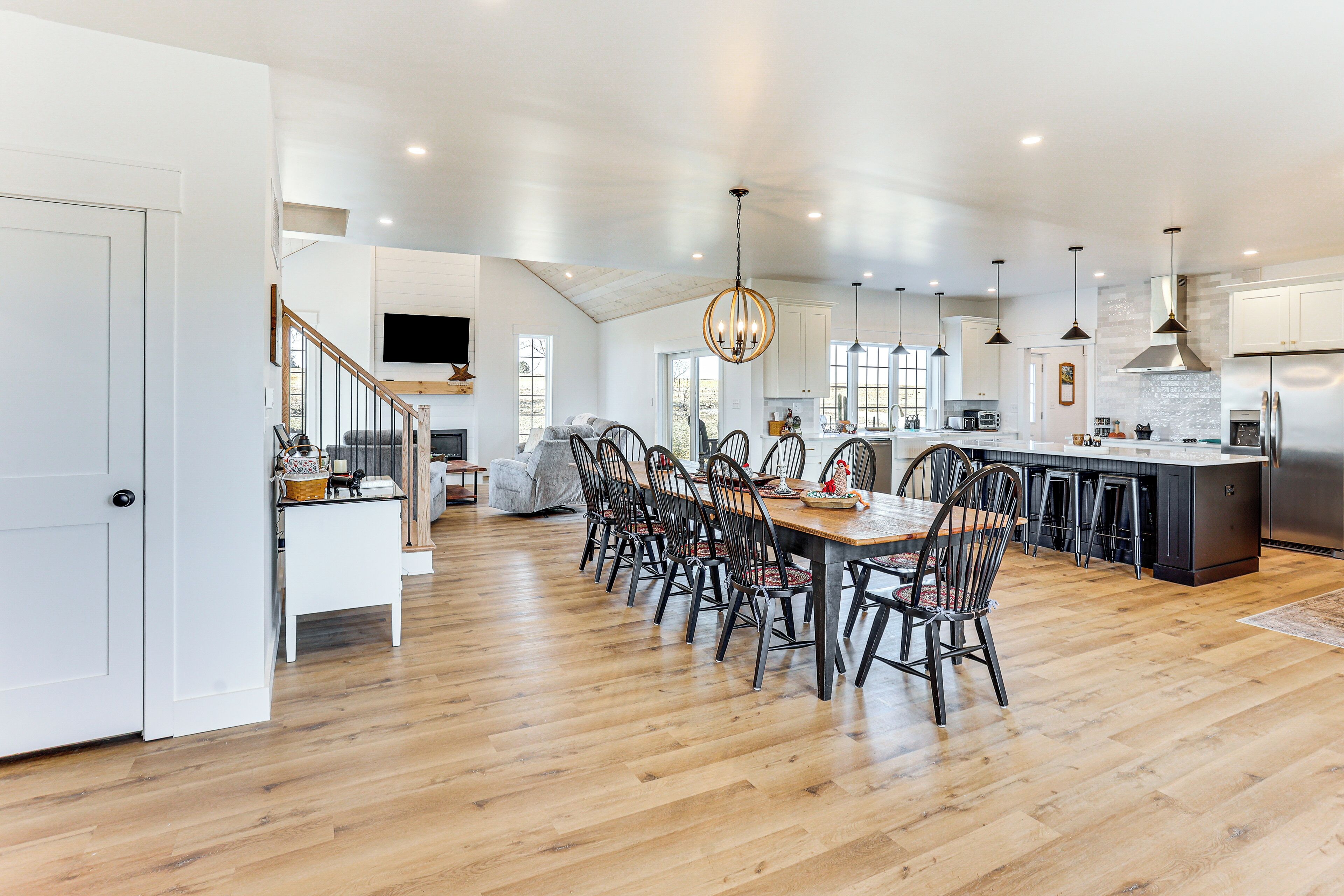 House (5 Bedrooms) | Interior