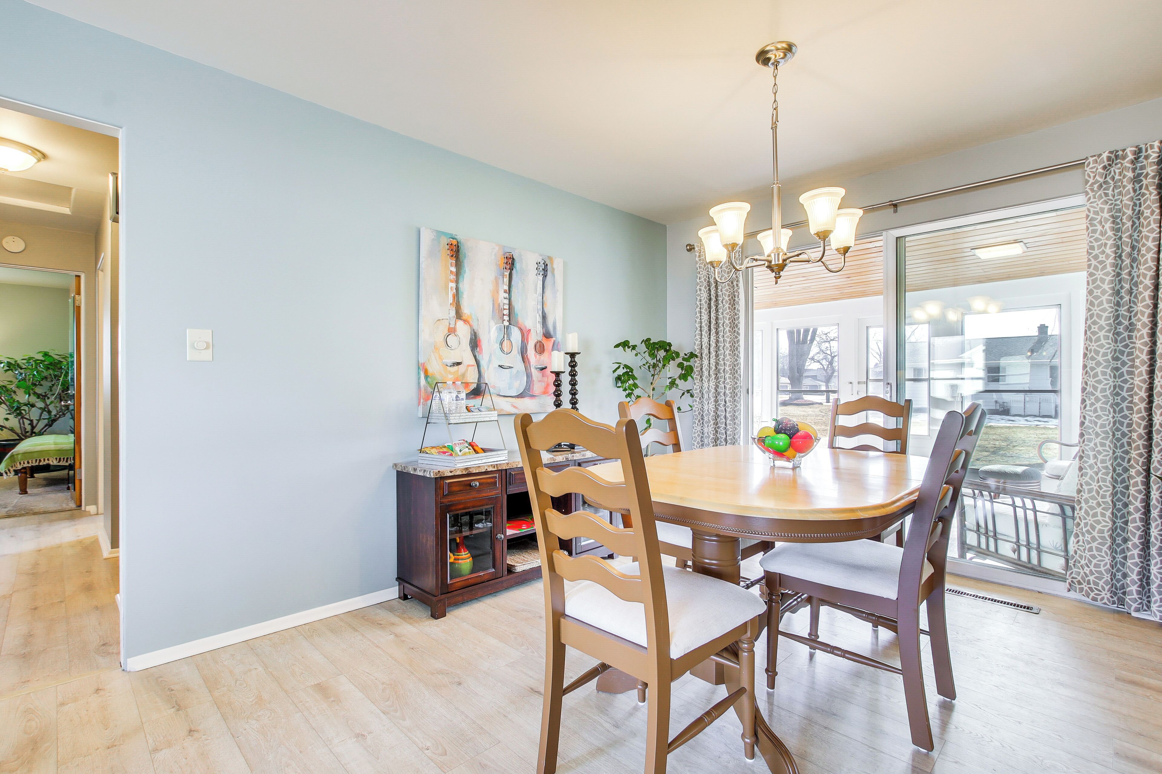 House (3 Bedrooms) | Interior