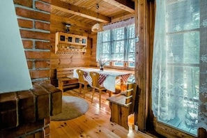 Casa, 3 habitaciones, para fumadores, balcón | Interior