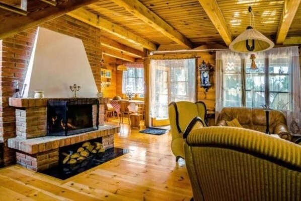 Ferienhaus, 3 Schlafzimmer, Raucher, Balkon | Innenbereich