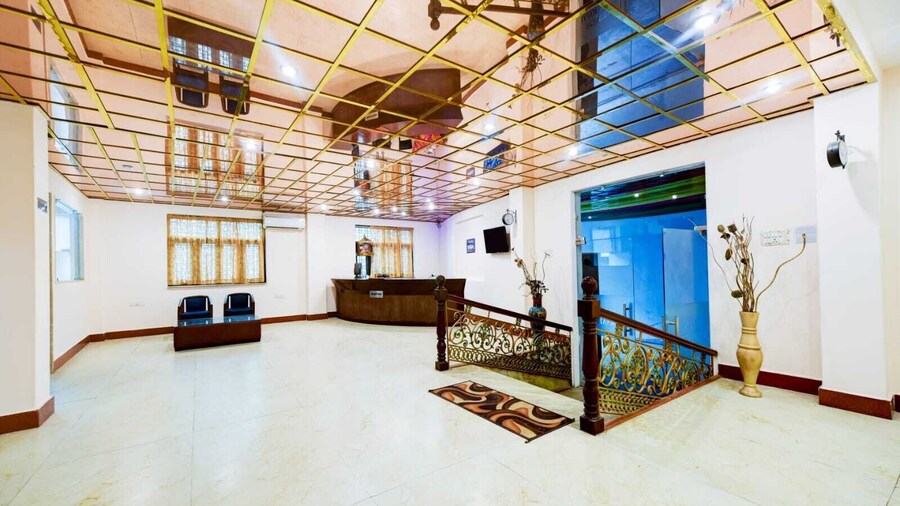 Airport Amenda Hotel