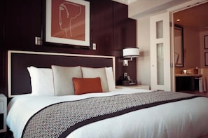 Deluxe Double Room, Balcony | Free WiFi
