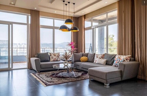 4-bedroom bungalow in welcoming Pune with WiFi, AC