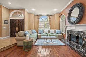 Hus | 5 soverom og internett