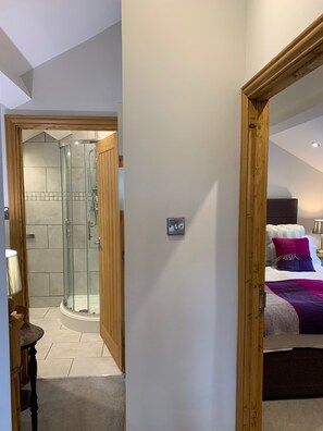 Traditional Cottage, 2 Bedrooms, Hill View | Bathroom