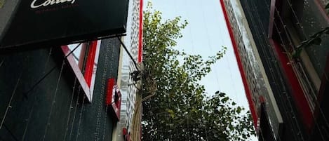 숙박 시설 정면