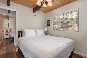 2 habitaciones, escritorio, wifi y ropa de cama