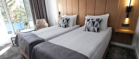 Superior Double or Twin Room, Mountain View | Free WiFi
