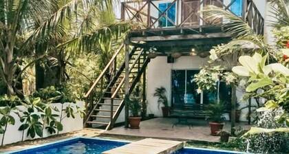 Hostal Hilltop Capurgana