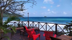 Front of property – evening/night - Hostal Hilltop Capurgana (Capurgana)