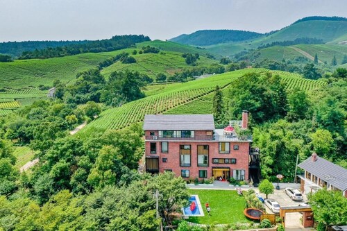 YOUTEA Holiday Villa