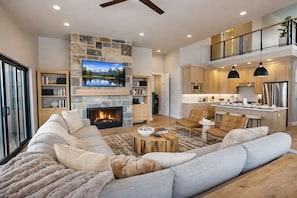 Condo, 4 Bedrooms | Living area | Smart TV - Deer Valley Mountain Luxury At Jordanelle! 893 4 Bedroom Townhouse (Heber City)