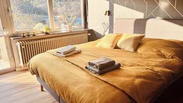 3 Schlafzimmer, Schreibtisch, kostenloses WLAN, Bettwäsche