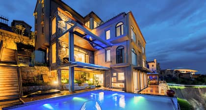 Dali Mermaid Sea View Resort Hotel