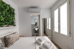 2 habitaciones, tabla de planchar con plancha y wifi gratis 