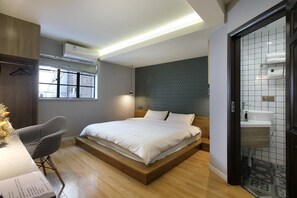 Standard Double Room, Garden View | Blackout drapes, soundproofing, iron/ironing board, free WiFi - Hills boutique (Shanghai)
