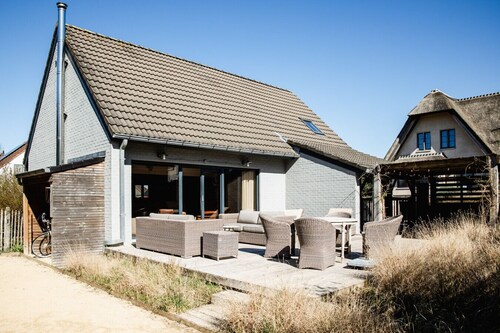 Little Cottage op wandelafstand van de zee 2-6 p